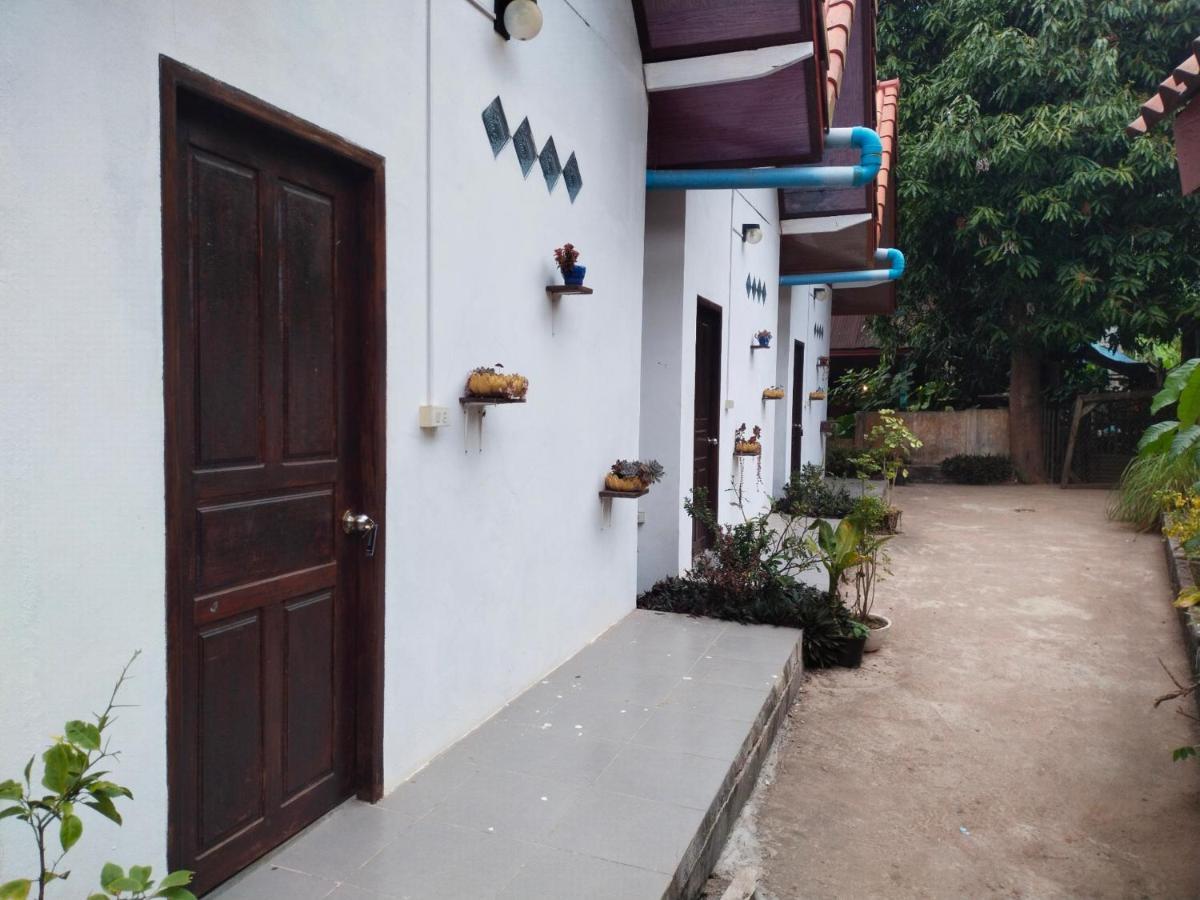 Muang Ngoi Pdv Guesthouse מראה חיצוני תמונה